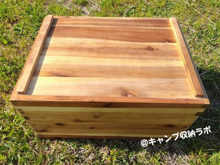 木製ボックスの底面